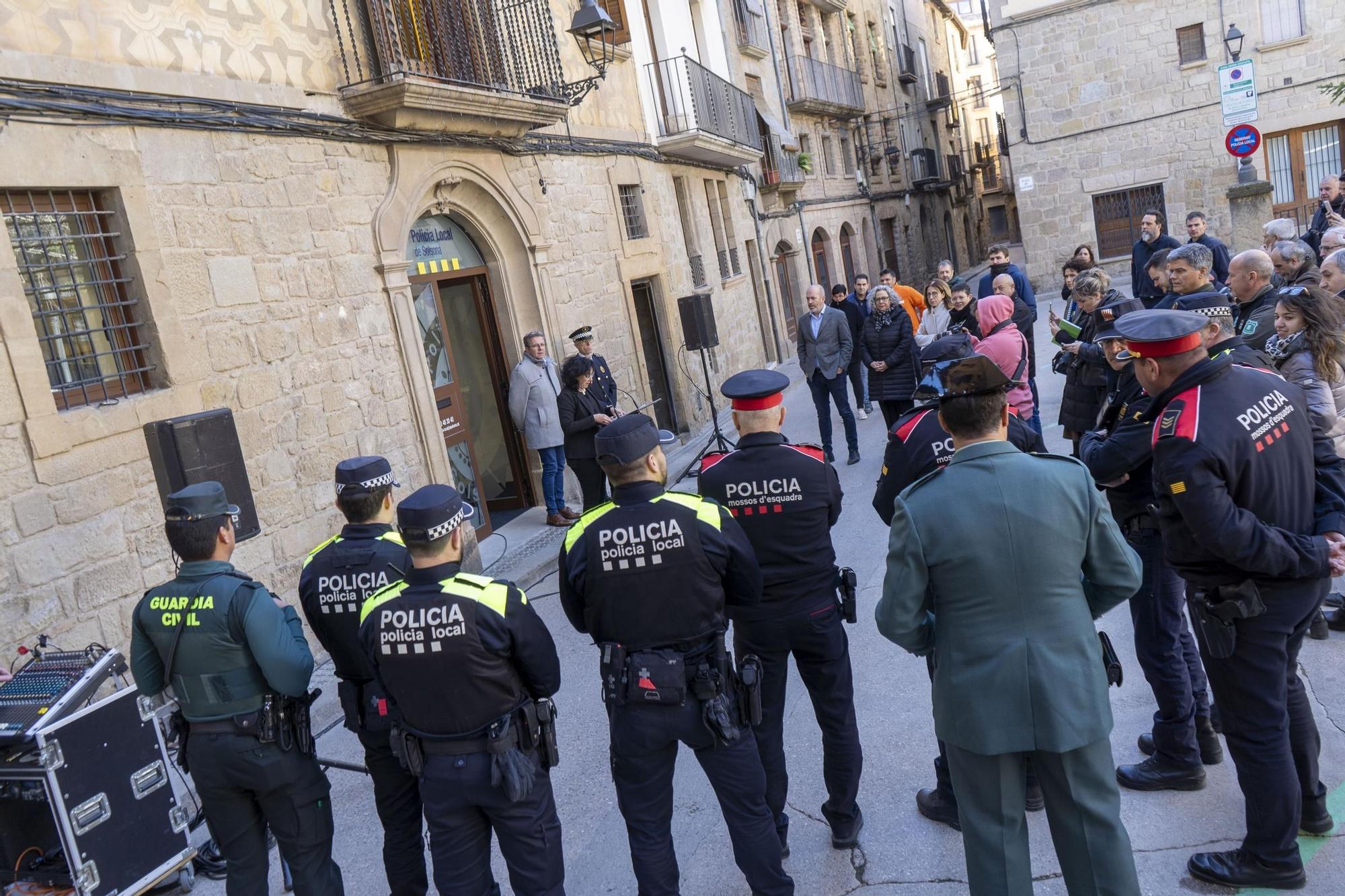 Així ha estat la inauguració de la nova comissaria de Solsona