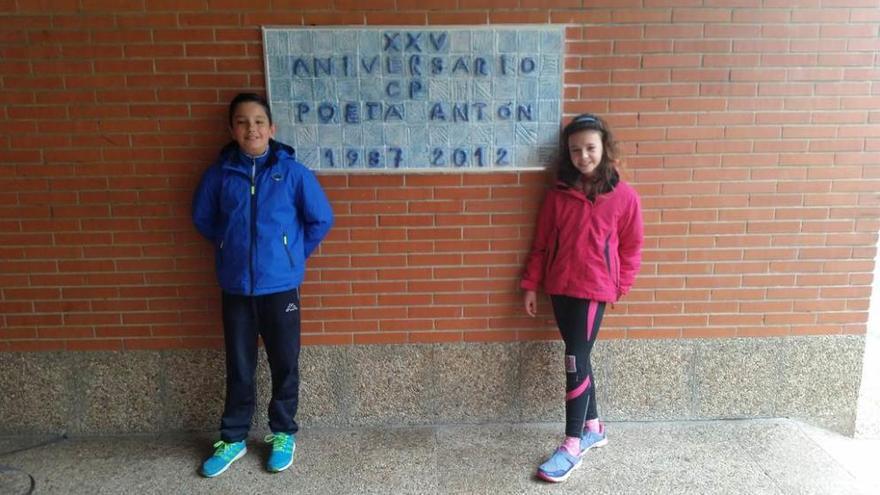 Pelayo Castaño y Laura González, del colegio Poeta Antón.