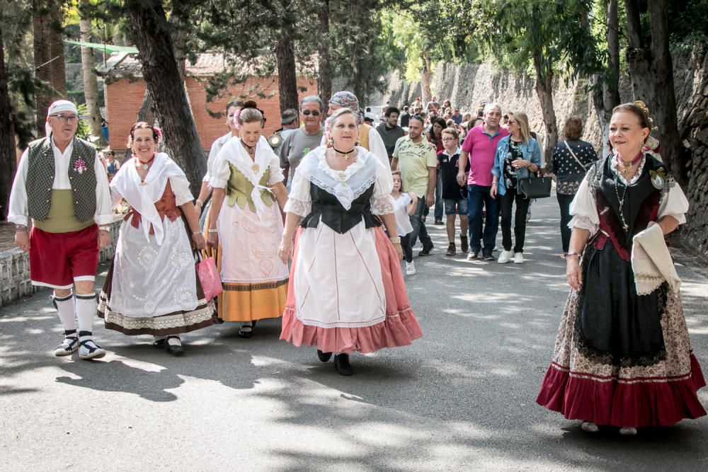 Fontilles vive los Moros y Cristianos de Alcoy