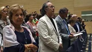 La UJI concede su Medalla 2024 a Joan Manuel Serrat