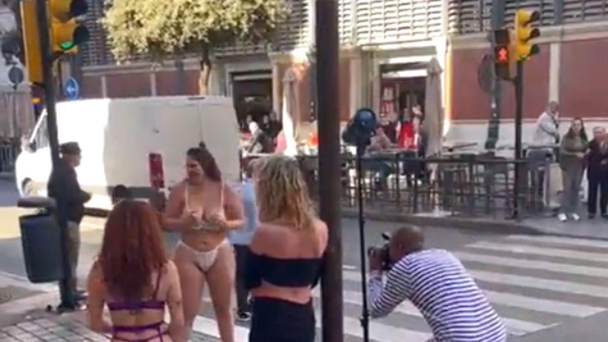 VÍDEO | Modelos en interior 'sacan los colores' al centro de