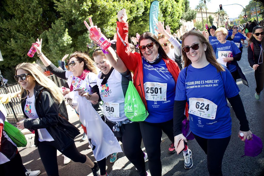 Las imágenes de la llegada a meta de la Carrera de la Mujer de Murcia 2024