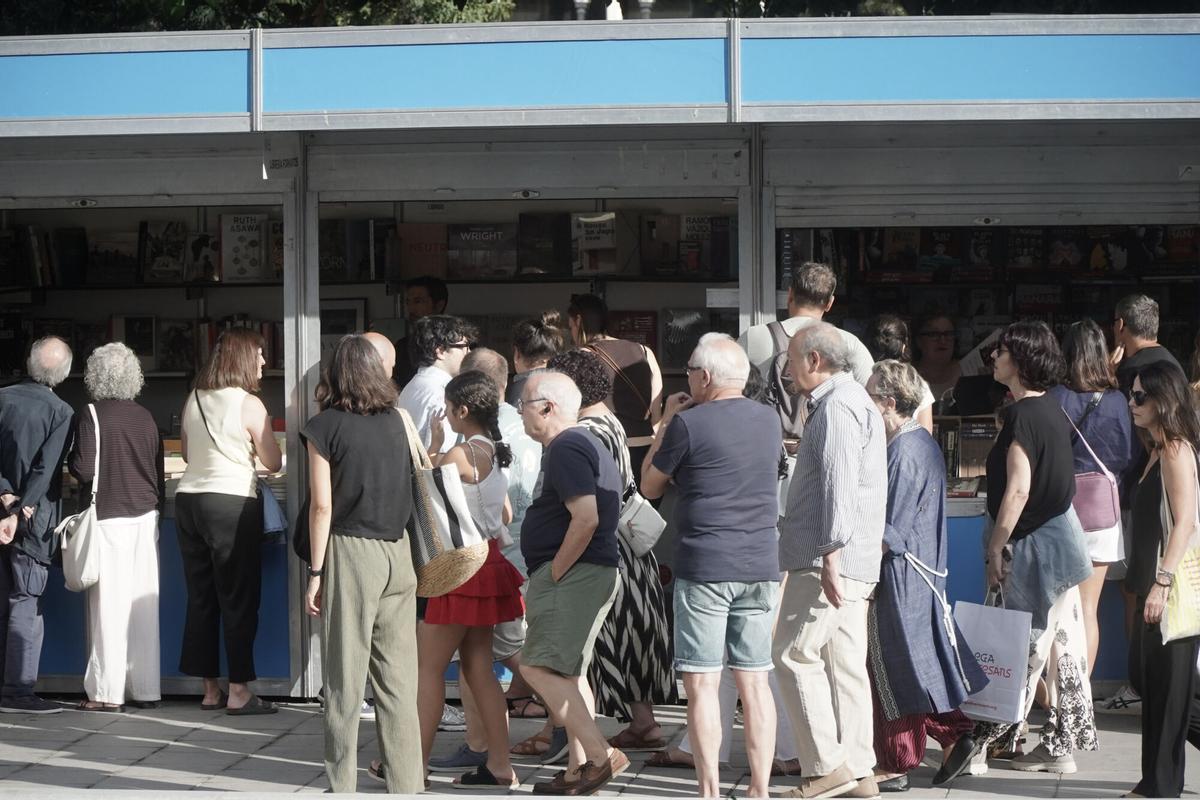 Todavía se puede visitar este lunes, en horario de 11.00 a 14.00h y de 17.30h a 21.30h. Todavía se puede visitar este lunes, en horario de 11.00 a 14.00h y de 17.30h a 21.30h.