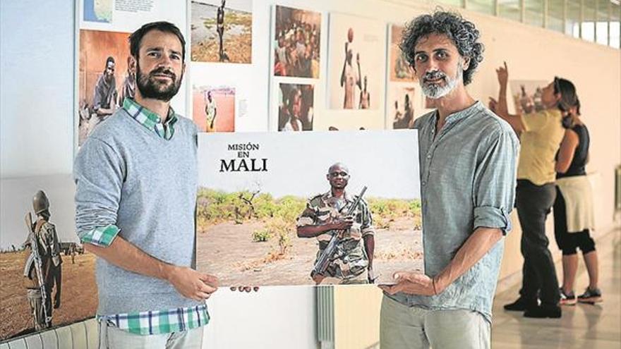 Reporteros en Mali exponen su trabajo