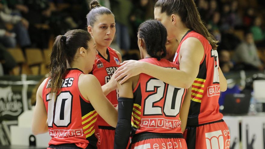 L&#039;Spar Girona fa els deures contra l&#039;Araski (57-76)