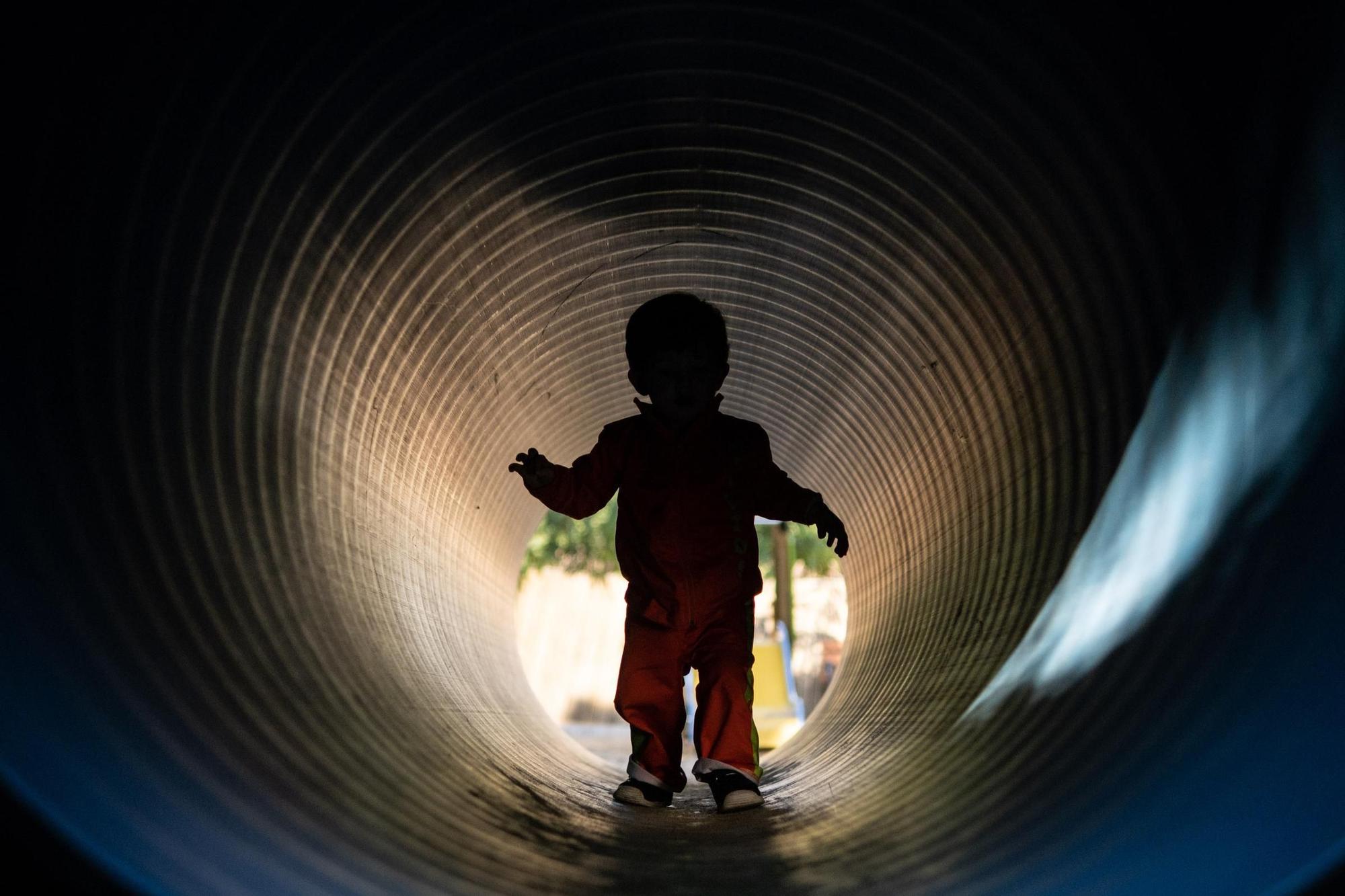 Apertura de los parques infantiles tras suavizarse las restricciones por la pandemia de la Covid-19