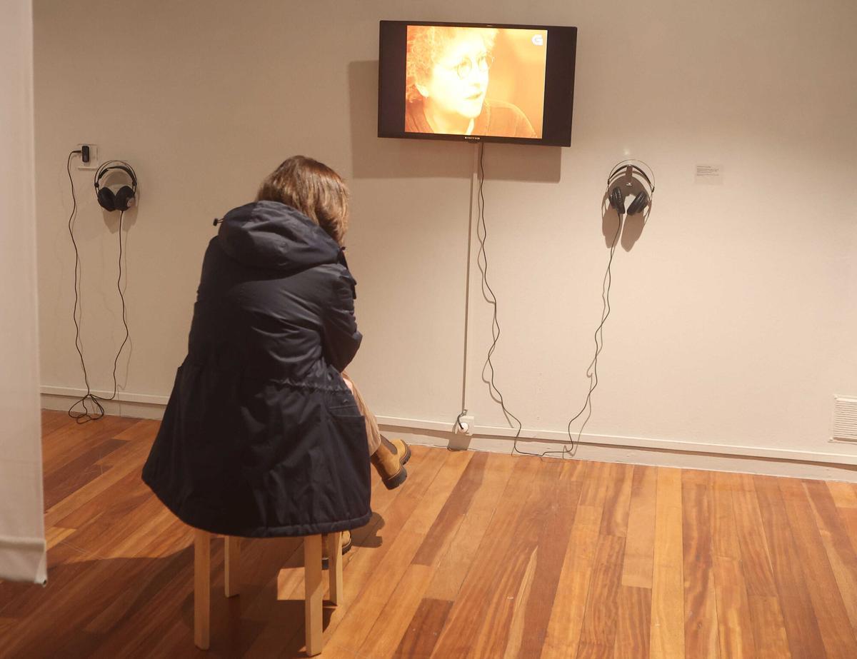 Kiosco Afonso, Inauguración exposición 'Emigrantes'