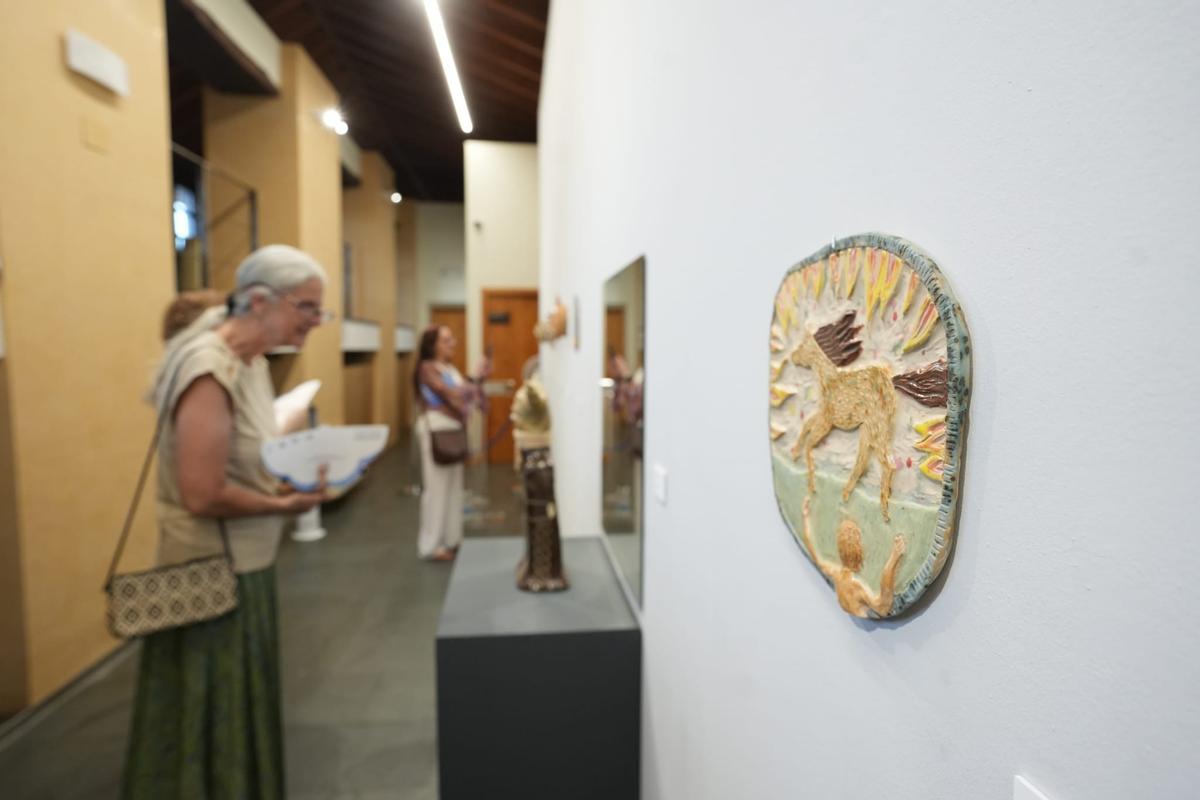 UCOcultura clausura el curso académico en Córdoba con la exposición 'Desvelo y Umbral' de Caroline Krabbe