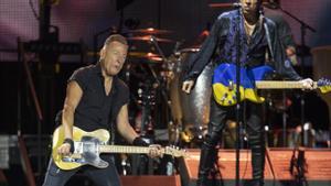 Bruce Springsteen durante su concierto en el Estadi Olimpic Lluis Companys