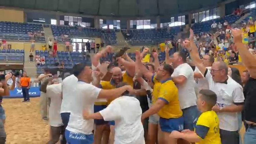 El club de lucha Chimbesque, de Tenerife, se proclama campeón de la final de Primera Categoría de lucha canaria en Vecindario