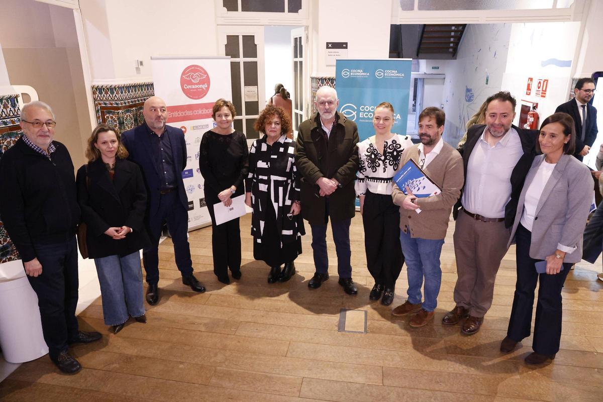 La jornada sobre sinhogarismo en Gijón, en imágenes