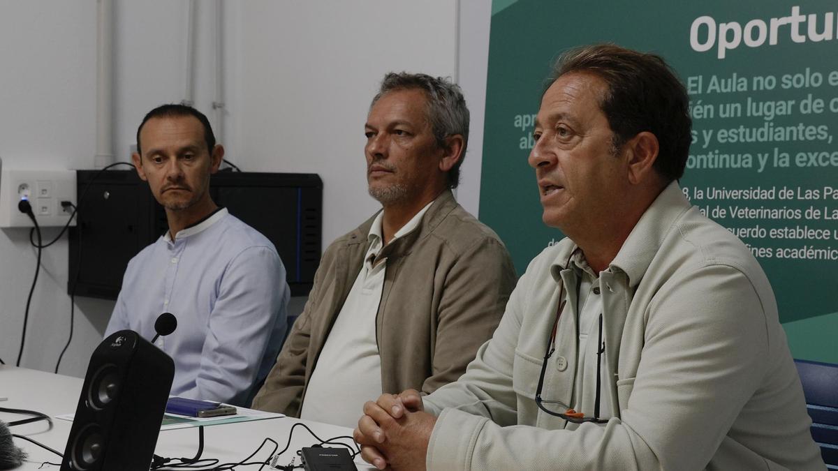 Sergio Martín, Miguel Batista y Manuel Morales, de izquierda a derecha.