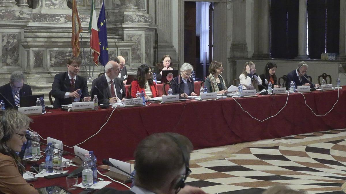 Reunión de la Comisión de Venecia.