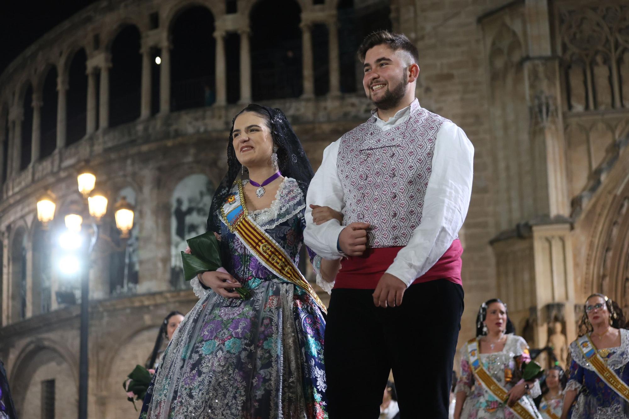 Búscate en el primer día de la Ofrenda en la calle San Vicente entre las 21 y las 22 horas