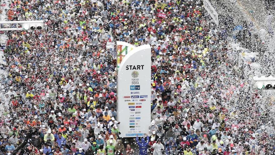 Salida del maratón de Tokio 2019.