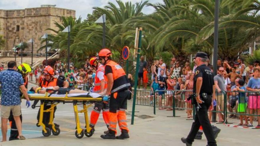 Una mujer de 40 años, herida por el impacto de una carcasa en la mascletà de Moraira