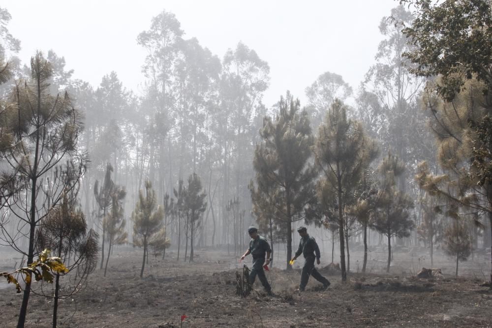 Incendios en Galicia | La Guardia Civil investiga la zona donde se originó el incendio de Cotobade