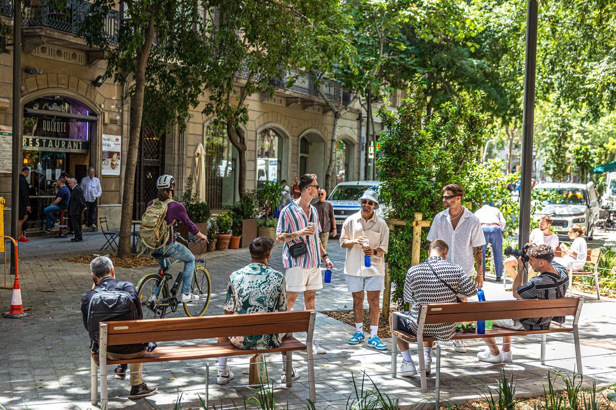 Escenas inesperadas de la Superilla del Eixample