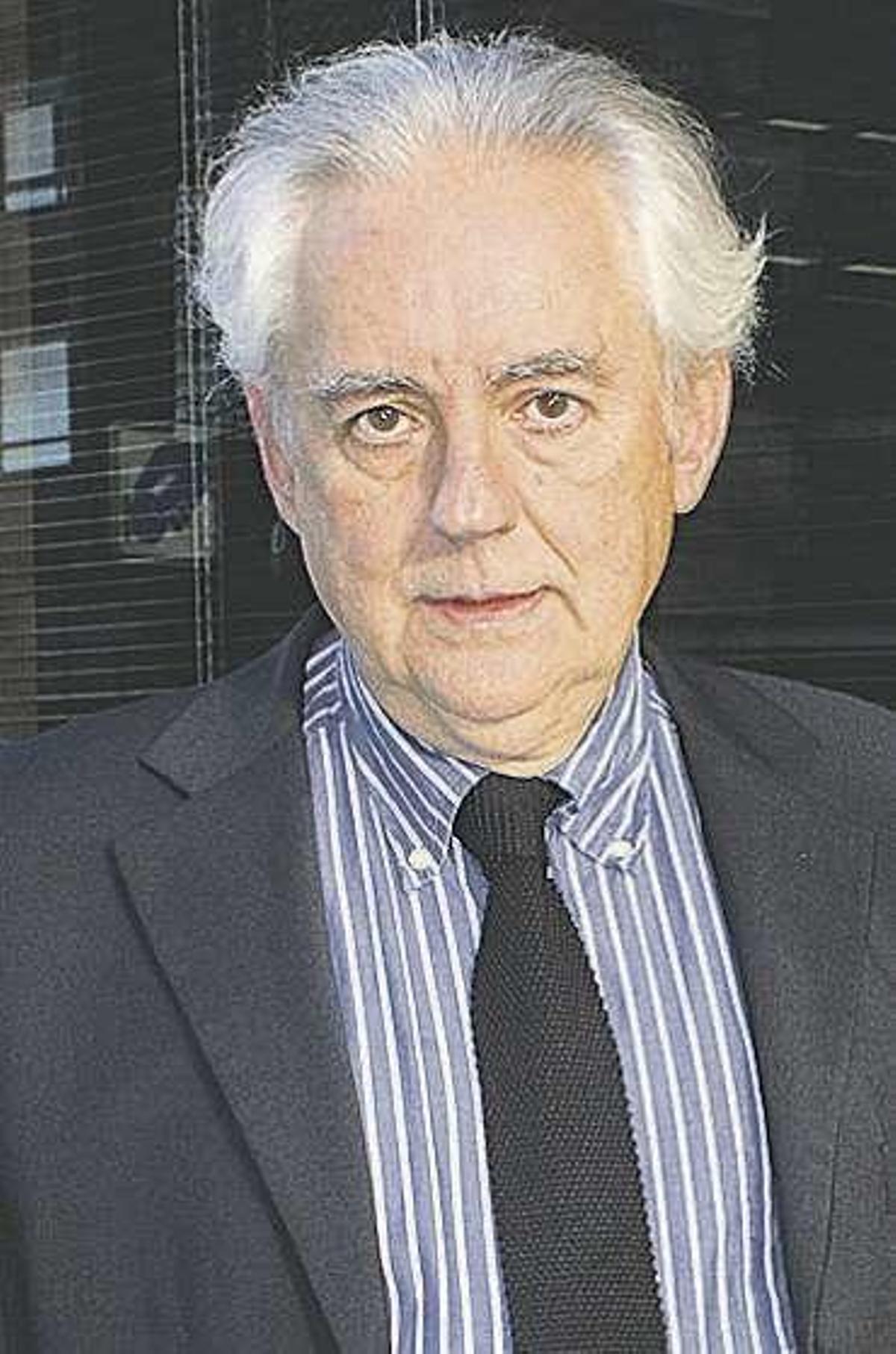 Manuel Fernández Barrial.