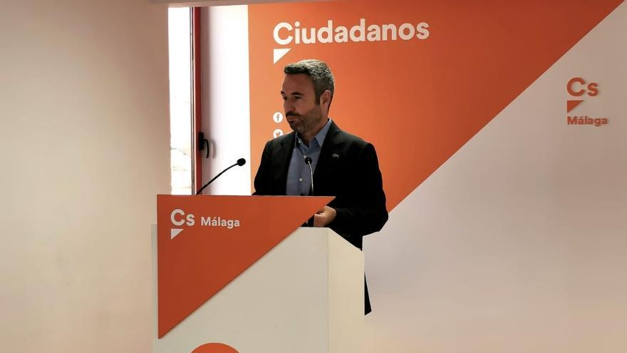 El diputado nacional de Ciudadanos por Málaga y secretario de Comunicación del partido en Andalucía, Guillermo Díaz, en rueda de prensa en Málaga