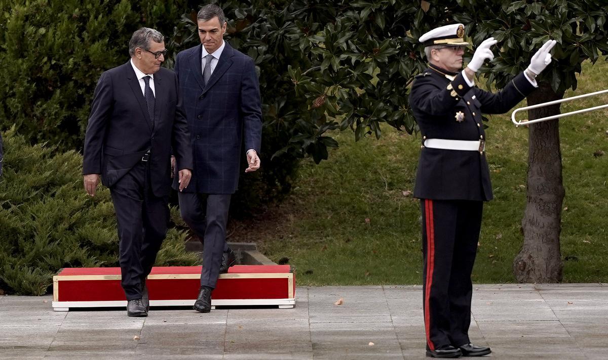 enviadas el resto de fotos del recibimiento con honores al presidente de Marruecos en la XIII Reunión de Alto Nivel España - Marruecos.