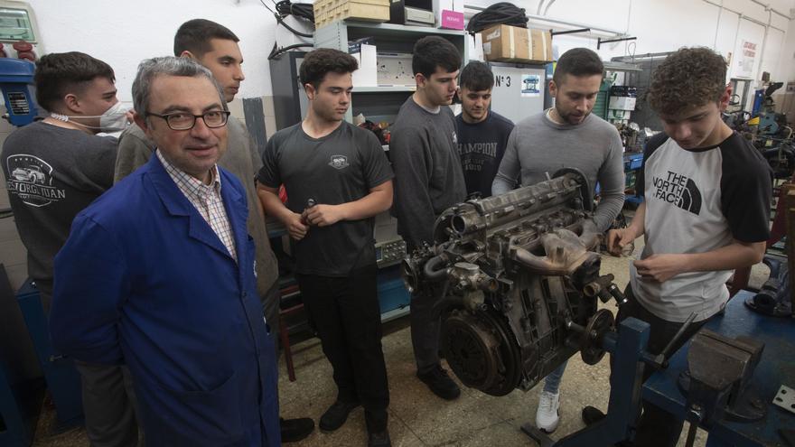 Tarazona: «Los IES de Sagunt participarán en la feria de FP de Segorbe»