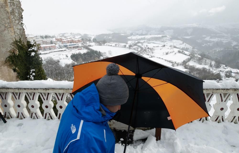 Temporal en La Espina y Tineo