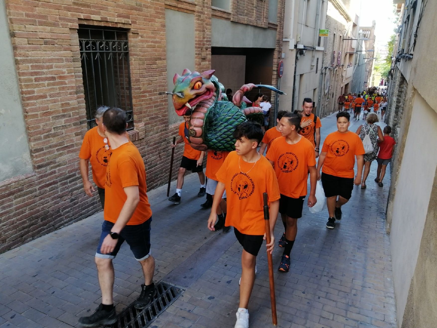 Igualada treu la imatgeria en la vigília de Sant Bartomeu