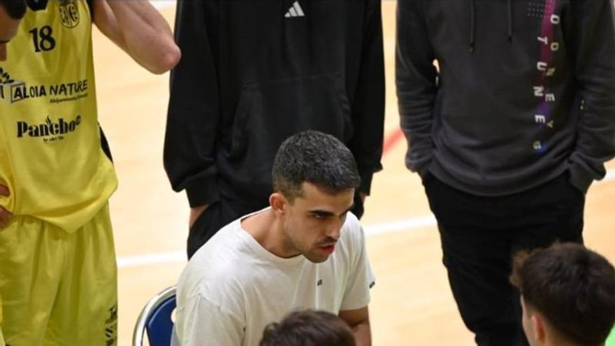 Yago Rodríguez dirigirá al Novobasket  en Tercera FEB
