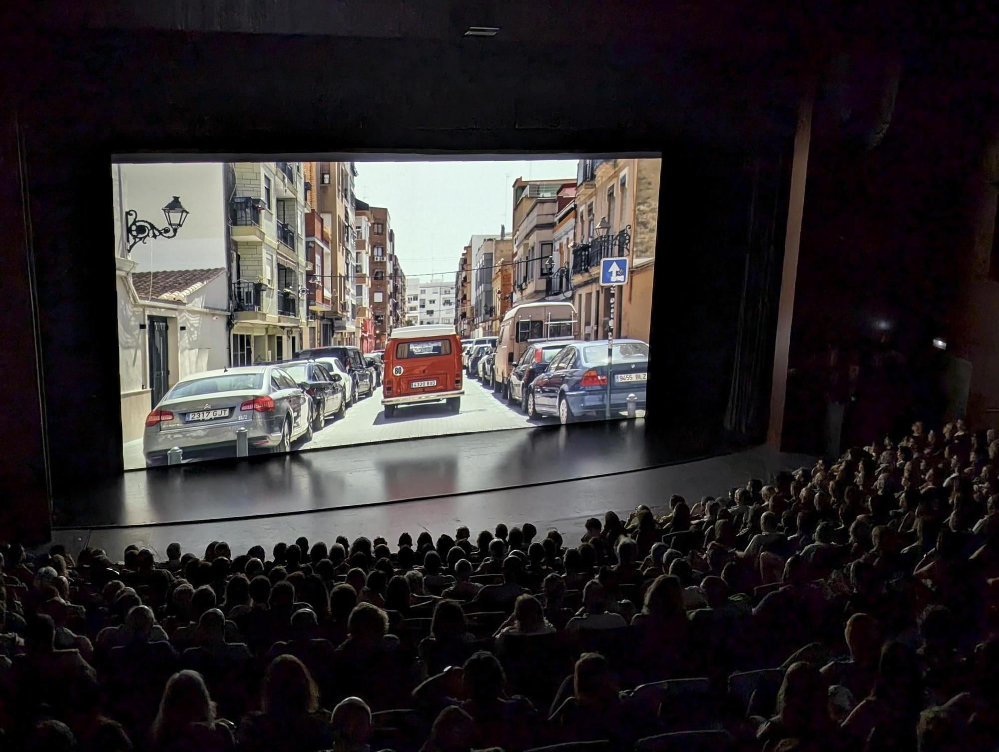 Así fue el preestreno del documental "Seràs per sempre" en el Gran Teatre de Xàtiva