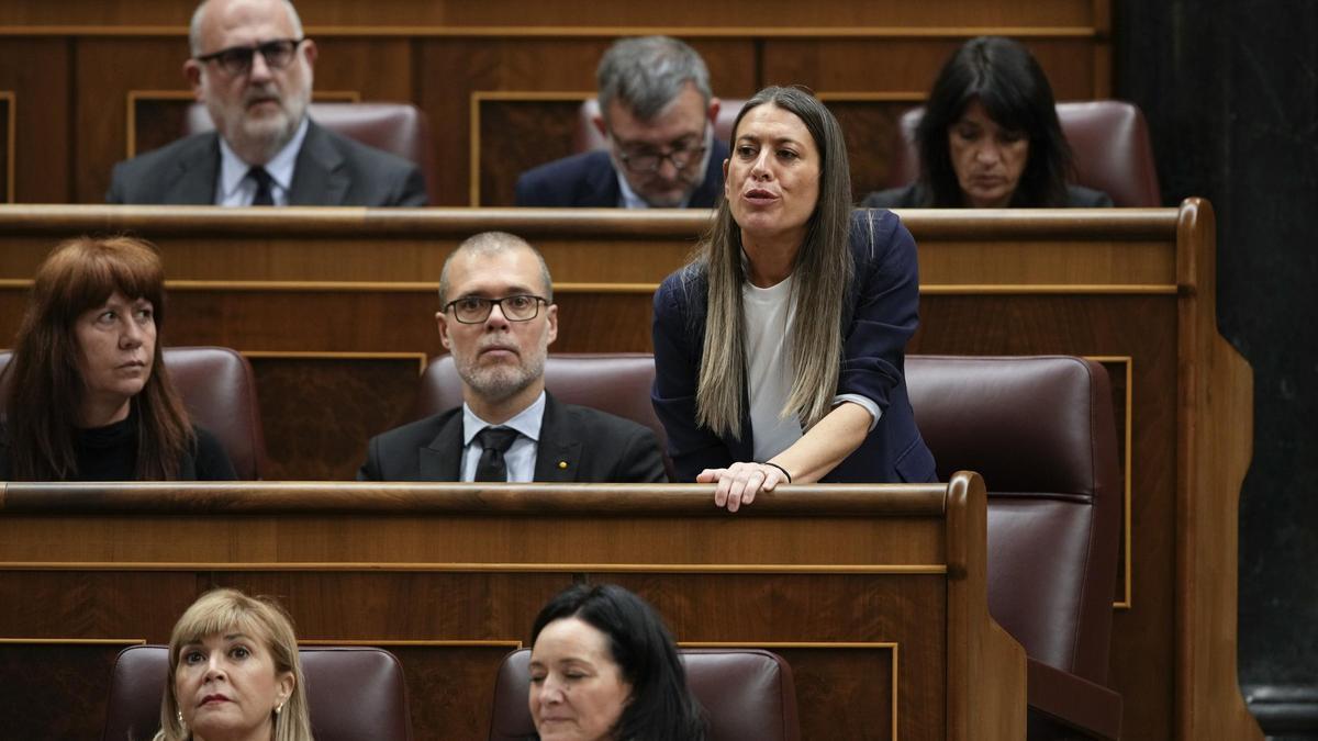 La portavoz de Junts en el Congreso, Míriam Nogueras, votando no a la ley de amnistía.