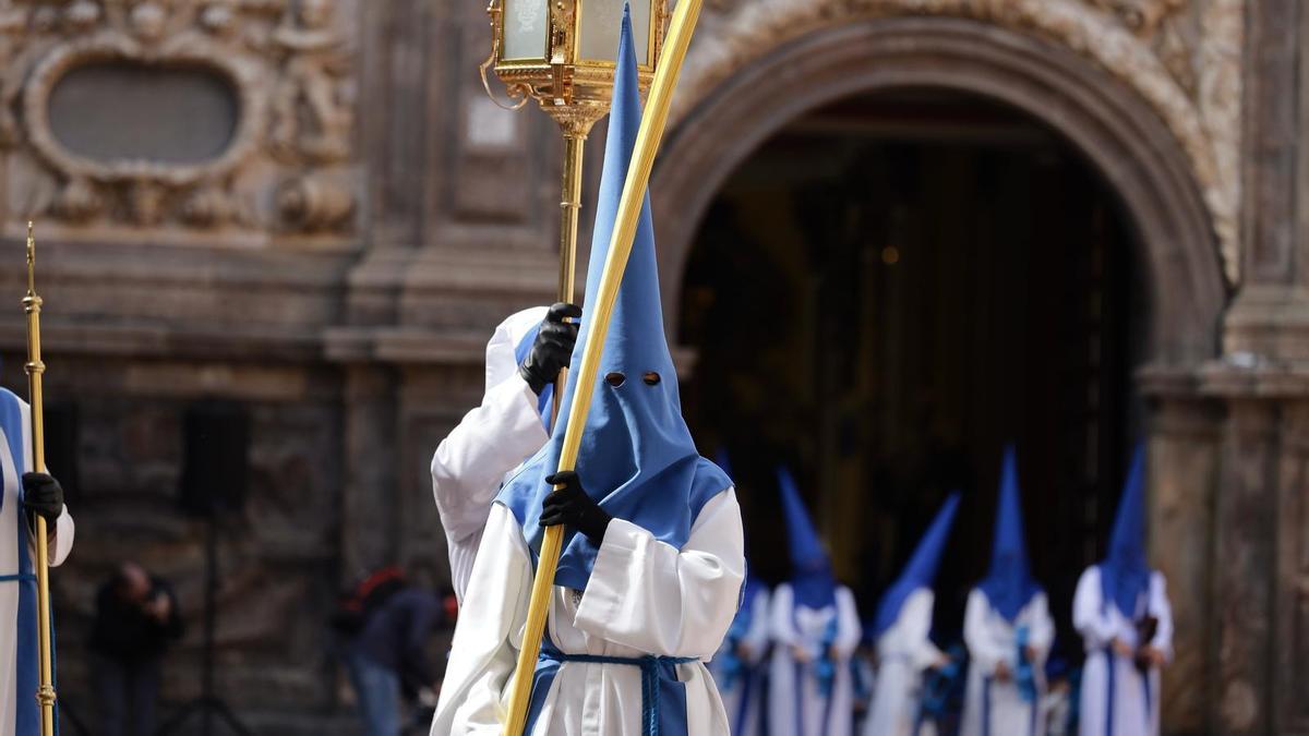 En imágenes | Emoción y mucho público en la procesión de las palmas de Zaragoza