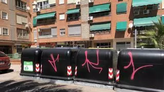 Vandalizan los nuevos contenedores de Antonio Silva en Cáceres pocas semanas después de su instalación