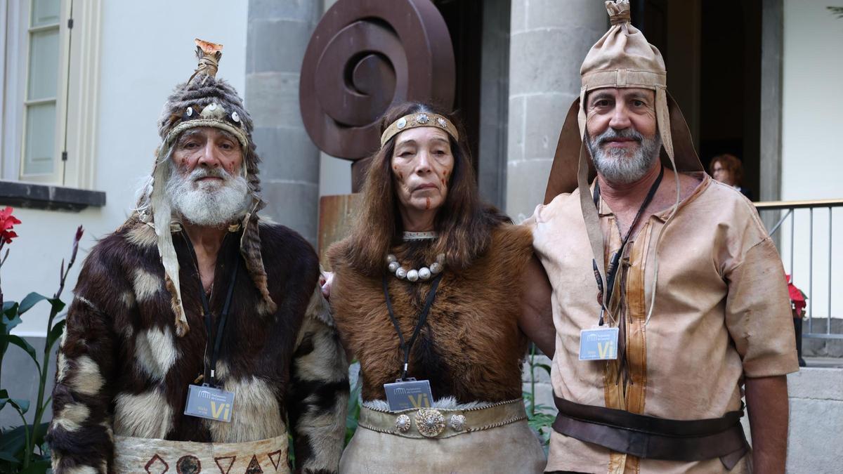 Representantes de la asociación histórico cultural Ichazawa del municipio de Arico.