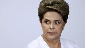 Rousseff crida els brasilers a mobilitzar-se contra el "cop d'Estat"