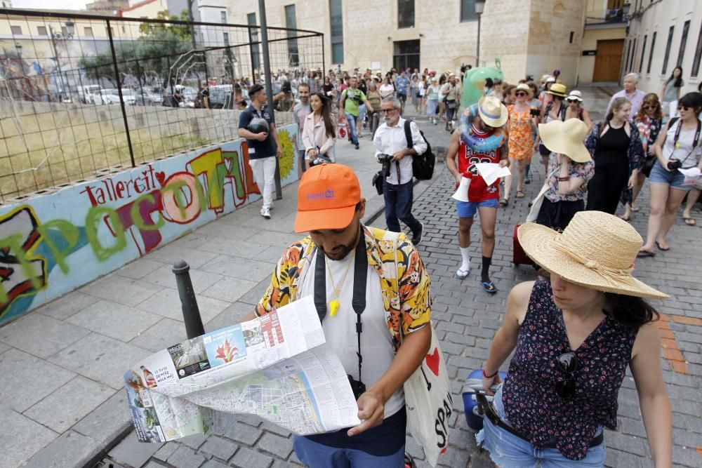 Manifestación contra la 'turistificación' de Ciutat Vella