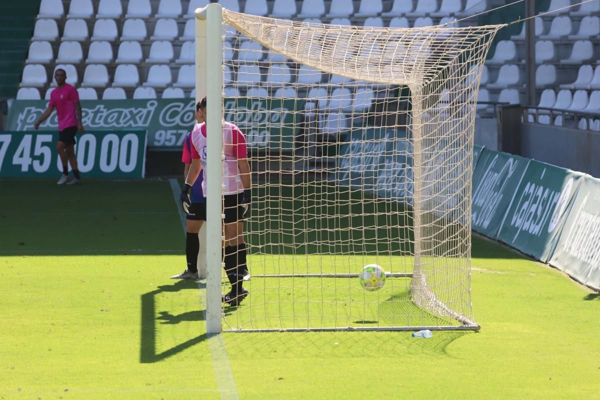 El Córdoba CF vuelve a jugar en El Arcángel