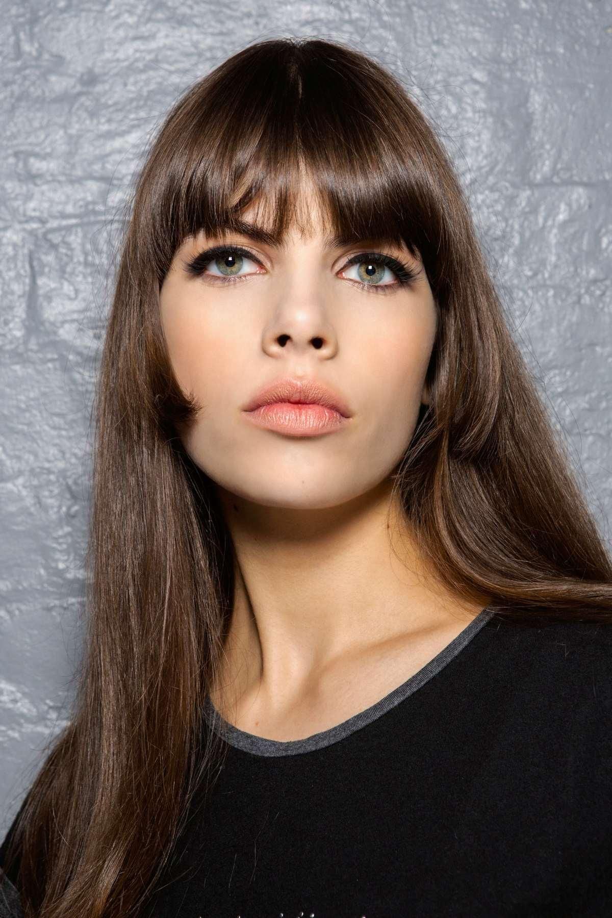 Existen muchos trucos para lucir unos labios carnosos y con volumen