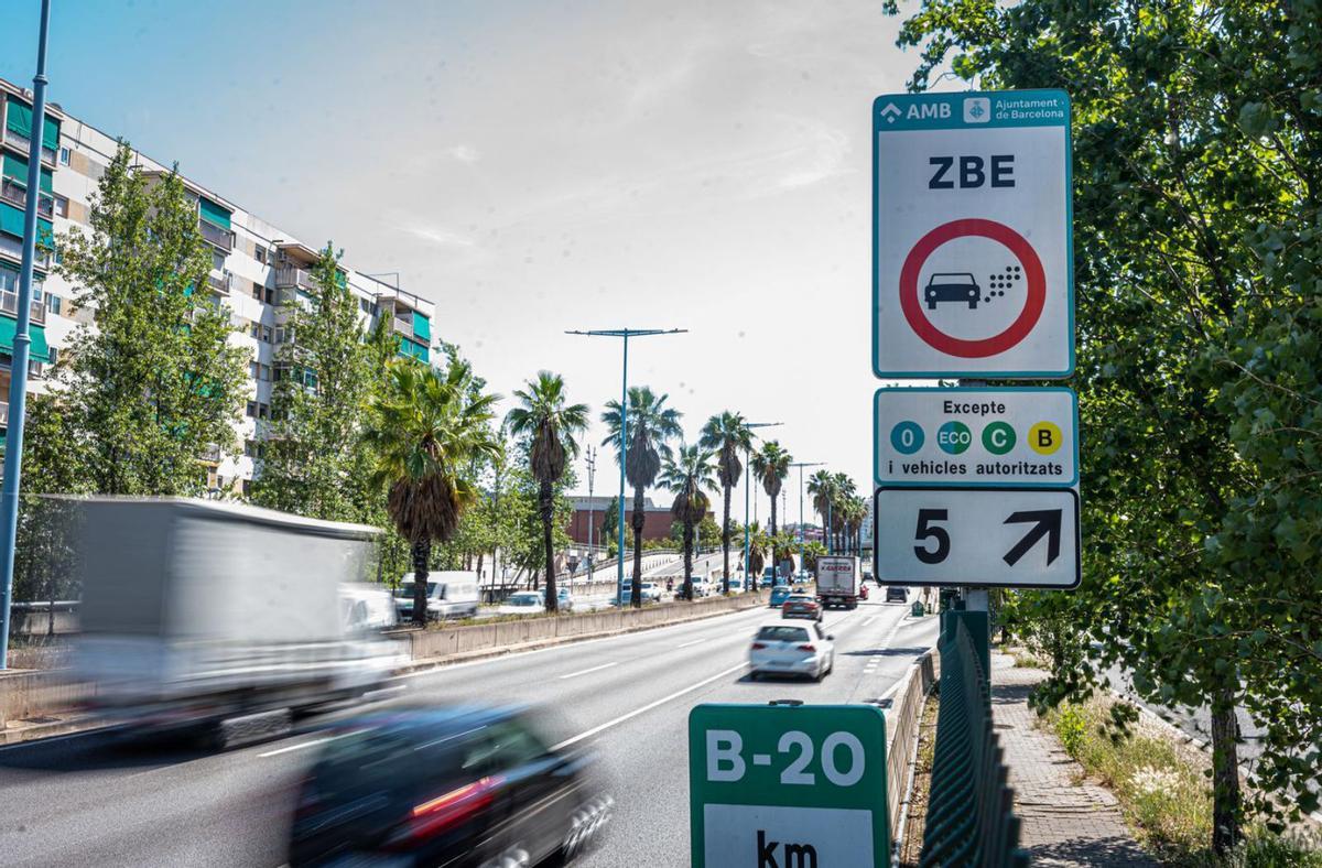 Noves zones de baixes emissions sense el veto a l’etiqueta groga