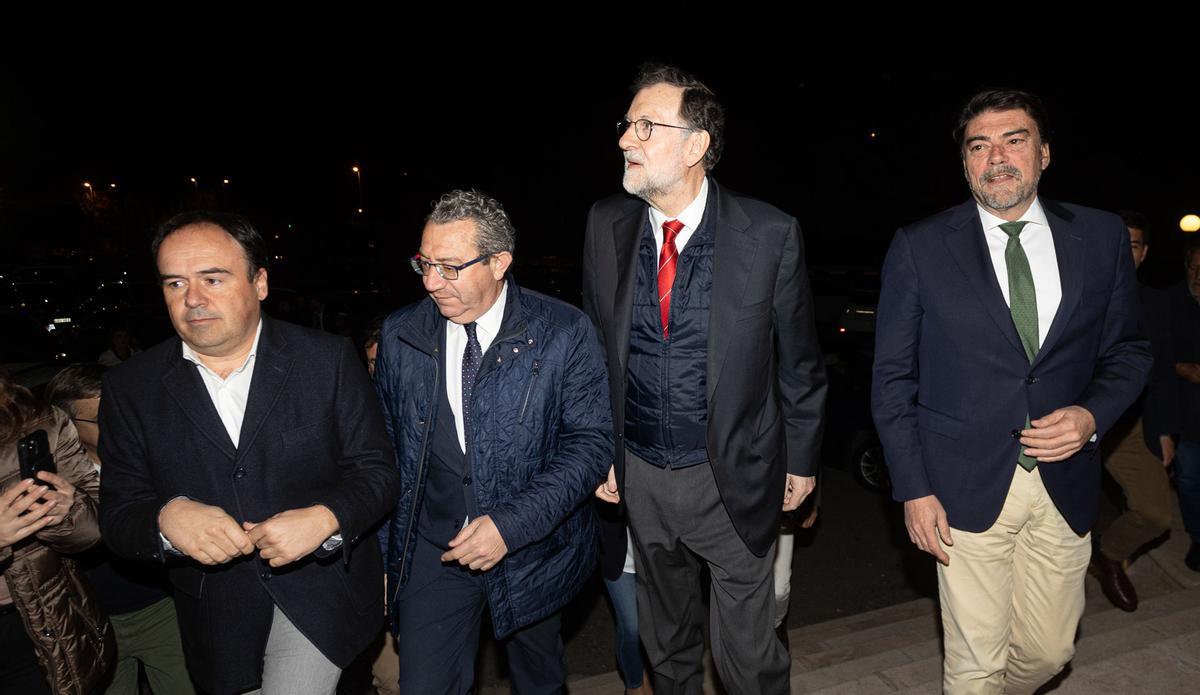 Rajoy apadrina a Luis Barcala