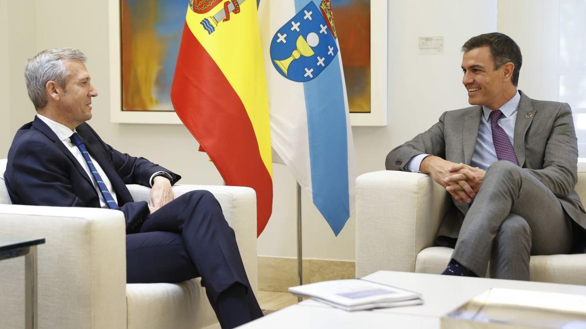 Pedro Sánchez y Alfonso Rueda en su encuentro en Moncloa.