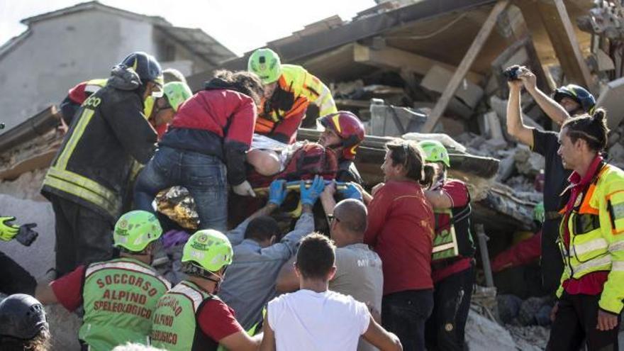 Al menos 73 muertos en el terremoto del centro de Italia