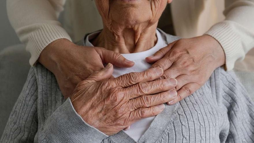 La &quot;odisea&quot; de pedir cita para hacer el testamento vital en Andalucía