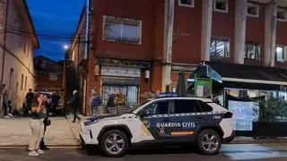 Roban a punta de navaja y hieren en el cuello a un taxista en Gijón: el autor ya está detenido