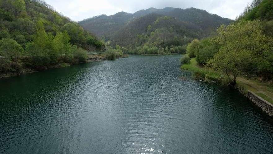 El embalse de Tanes.