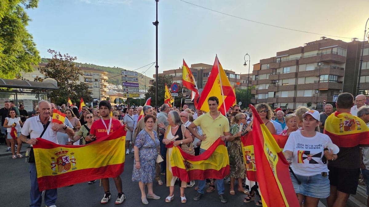 Apoyo masivo en Antequera a Ceuta y sus ciudadanos