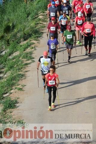 Marcha Nórdica en la mota del río Segura