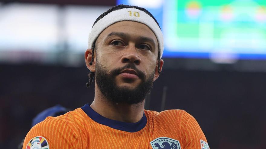 Memphis Depay, con Países Bajos