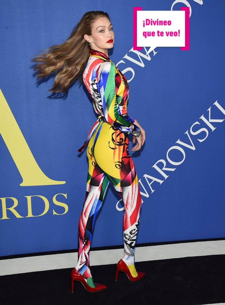 Gigi Hadid posando con la melena al viento en los premios CFDA