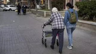 El limbo de la dependencia en la Región de Murcia: 12.772 personas siguen en lista de espera